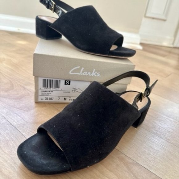 CLARKS NEW IN BOX SLINGBACK BLOCK HEEL SANDAL ORABELLA IVY SIZE 7 BLACK SUEDE - Picture 9 of 11